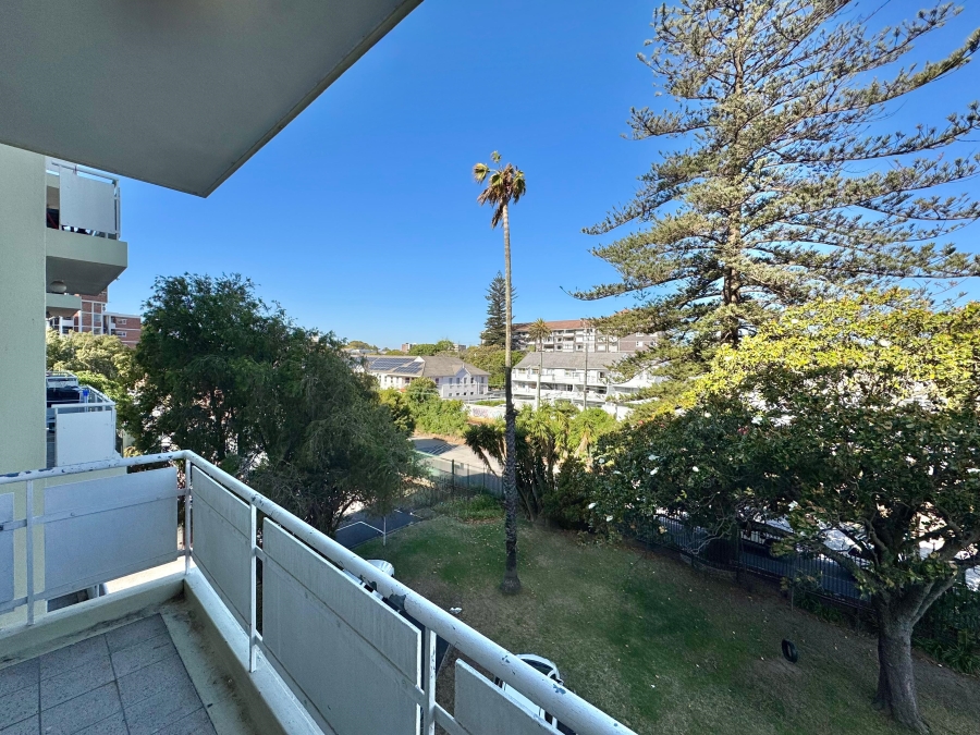 2 Bedroom Property for Sale in Rondebosch Village Western Cape